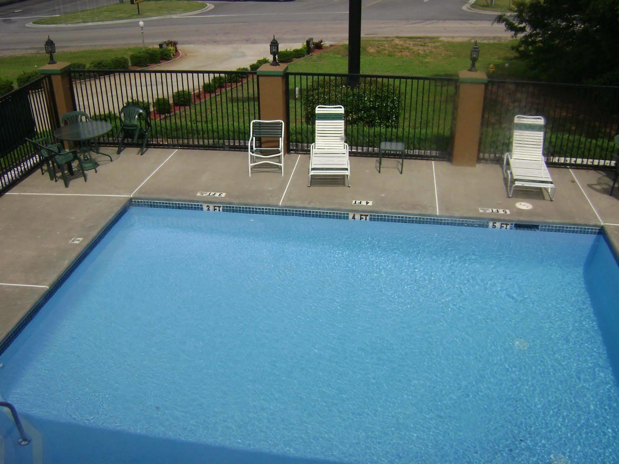 Garden Inn & Suites Hogansville Екстер'єр фото